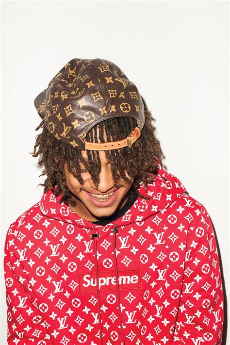 portafogli supreme x lv|Supreme x Louis Vuitton: See Every Piece from the .